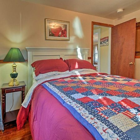 Cozy Buzzards Bay Home Steps To Cape Cod Canal! Bourne Dış mekan fotoğraf
