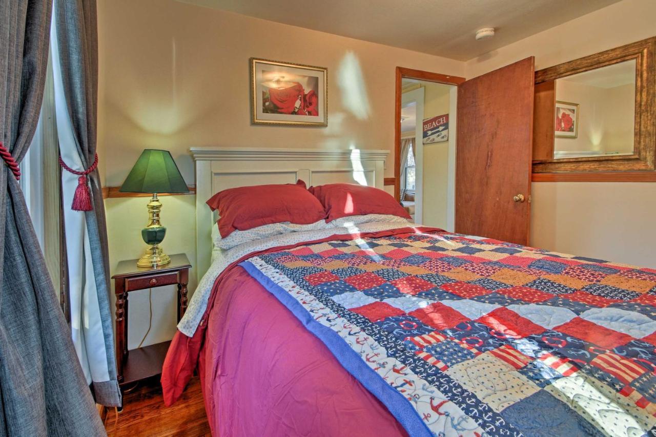 Cozy Buzzards Bay Home Steps To Cape Cod Canal! Bourne Dış mekan fotoğraf