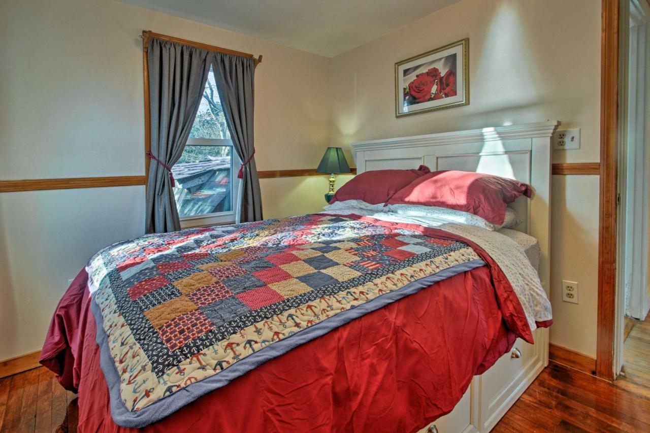 Cozy Buzzards Bay Home Steps To Cape Cod Canal! Bourne Dış mekan fotoğraf
